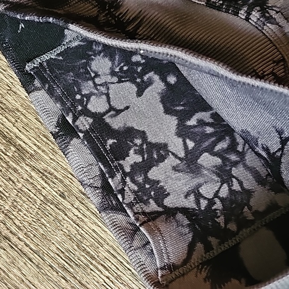 Victoria’s Secret Pink Active Seamless Ribbed Leggings Size XS - Picture 5 of 8